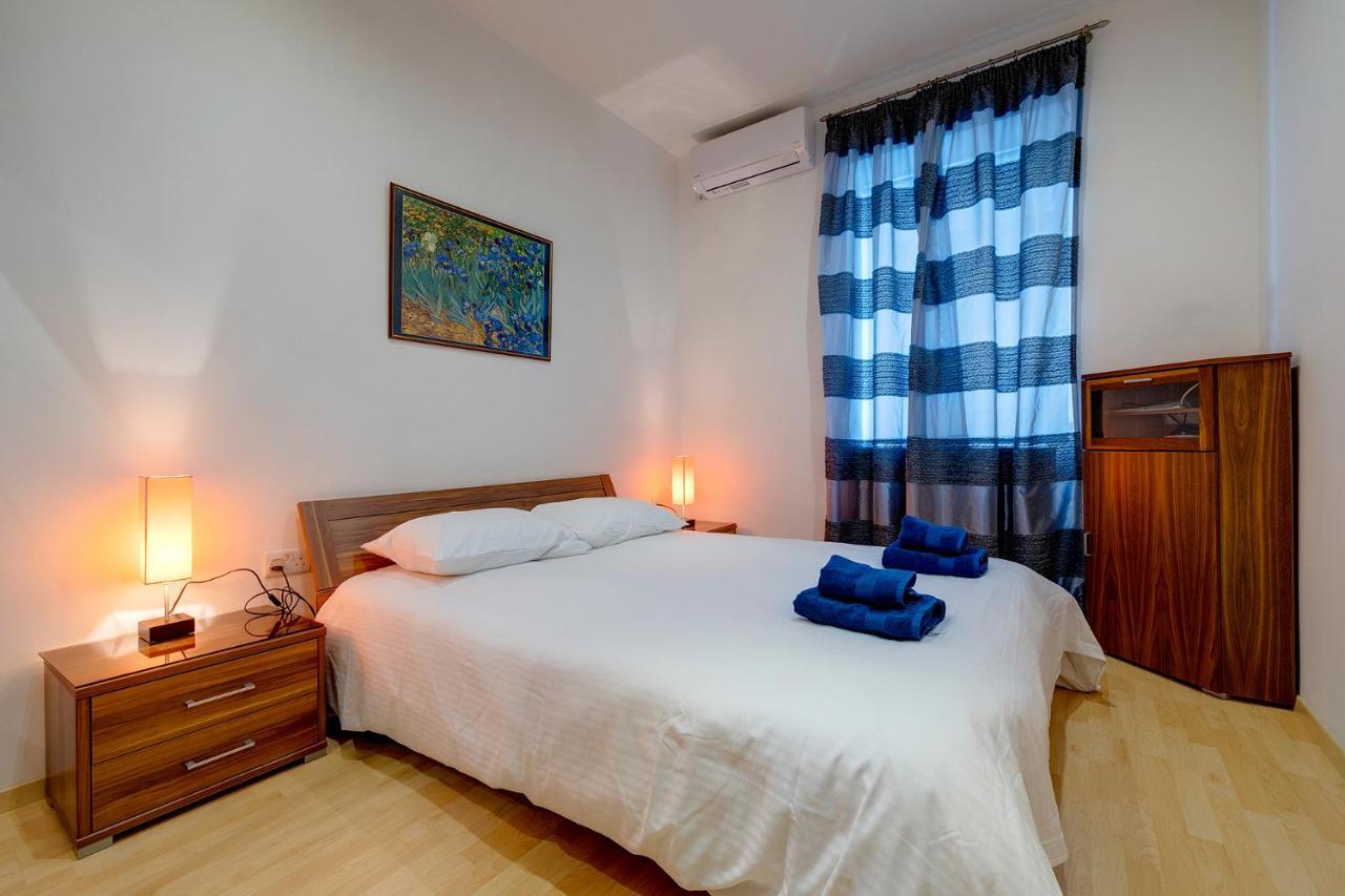 Unbeatable Location Valletta And Harbour Views Sliema Exterior foto