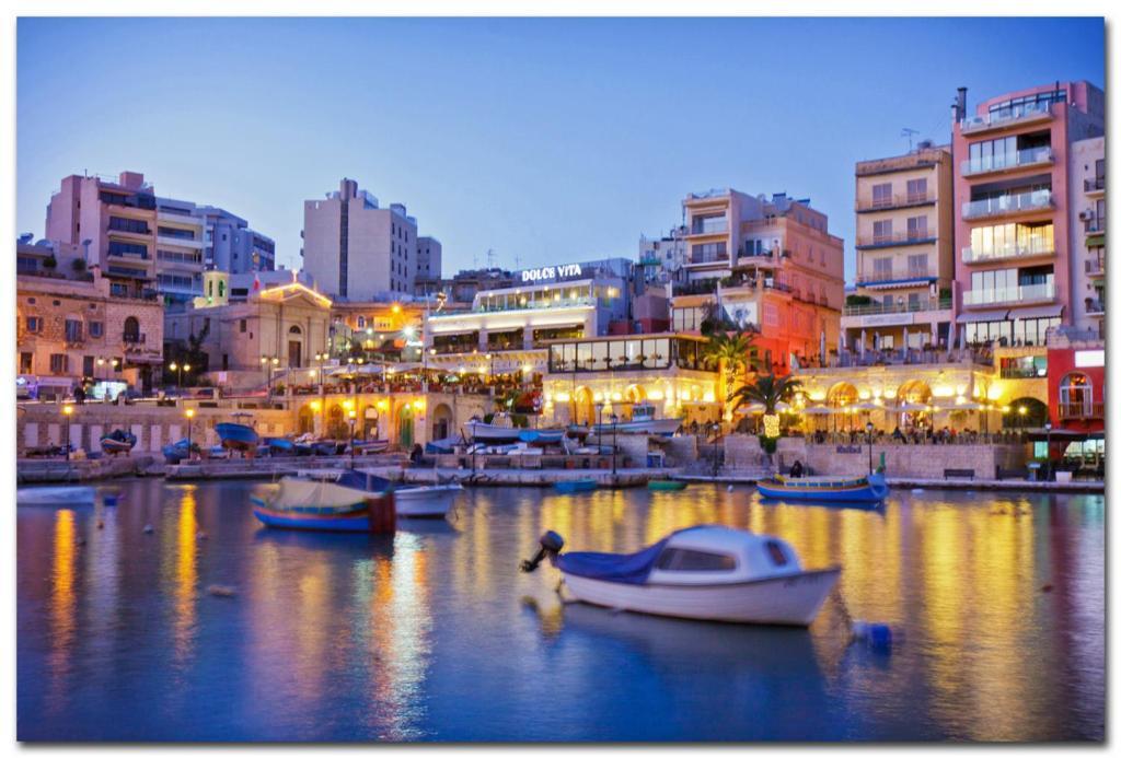 Unbeatable Location Valletta And Harbour Views Sliema Exterior foto